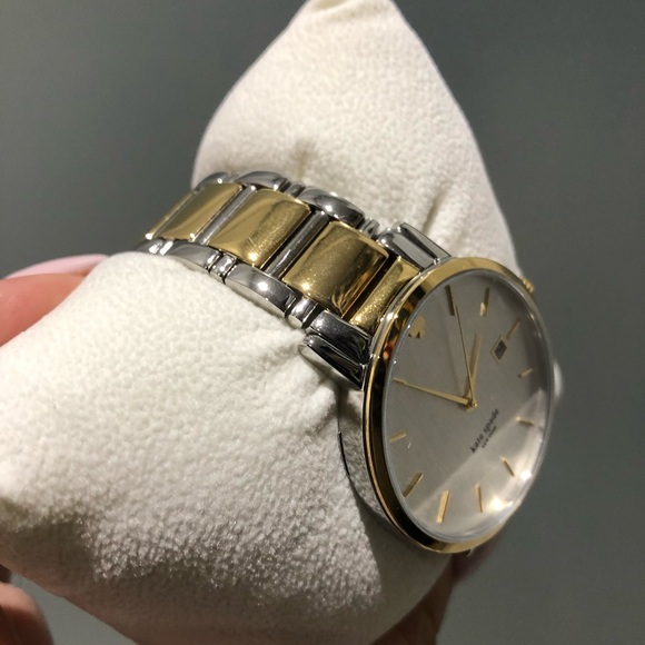 Kate Spade Watch - Picture 4 of 5